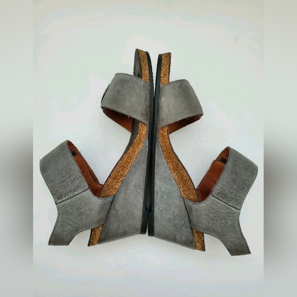 Taos Women’s Carousel 2 Strappy Leather Wedge Sandal In Gray Sz EU 38/US 7-7.5 - Picture 7 of 15